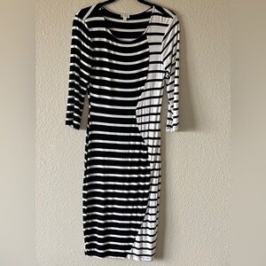 Gorgeous & Comfy Spense Black and White Striped Dress Large Excellent Condition